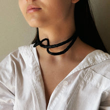 Load image into Gallery viewer, BEND Sculptural Choker C020 Black