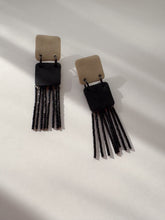 Load image into Gallery viewer, Bead Fringe Earrings E197