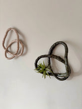 Load image into Gallery viewer, Loop Wall Sculpture in Green