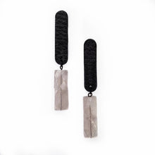 Load image into Gallery viewer, Rose quartz and black textured leather drop earrings, long handmade leather earrings with faceted rose quartz